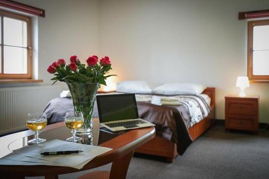 Hotel Karczma U Macieja 博尔库夫 外观 照片