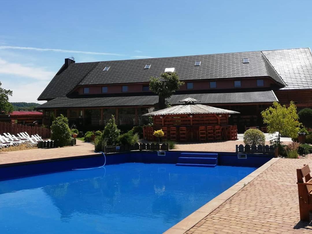 Hotel Karczma U Macieja 博尔库夫 外观 照片